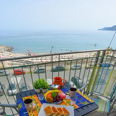 Riflessi D Azzurro Fronte Mare Panoramico * Savona